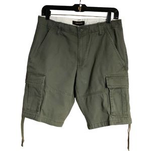 Men’s Adam Levine Green Cargo Shorts with Functional Drawstrings on Leg Opening.